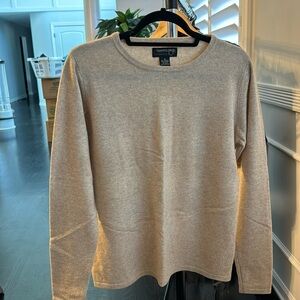Cashmere sweater